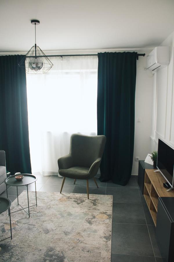 Azimut Apartman Bijeljina Luaran gambar