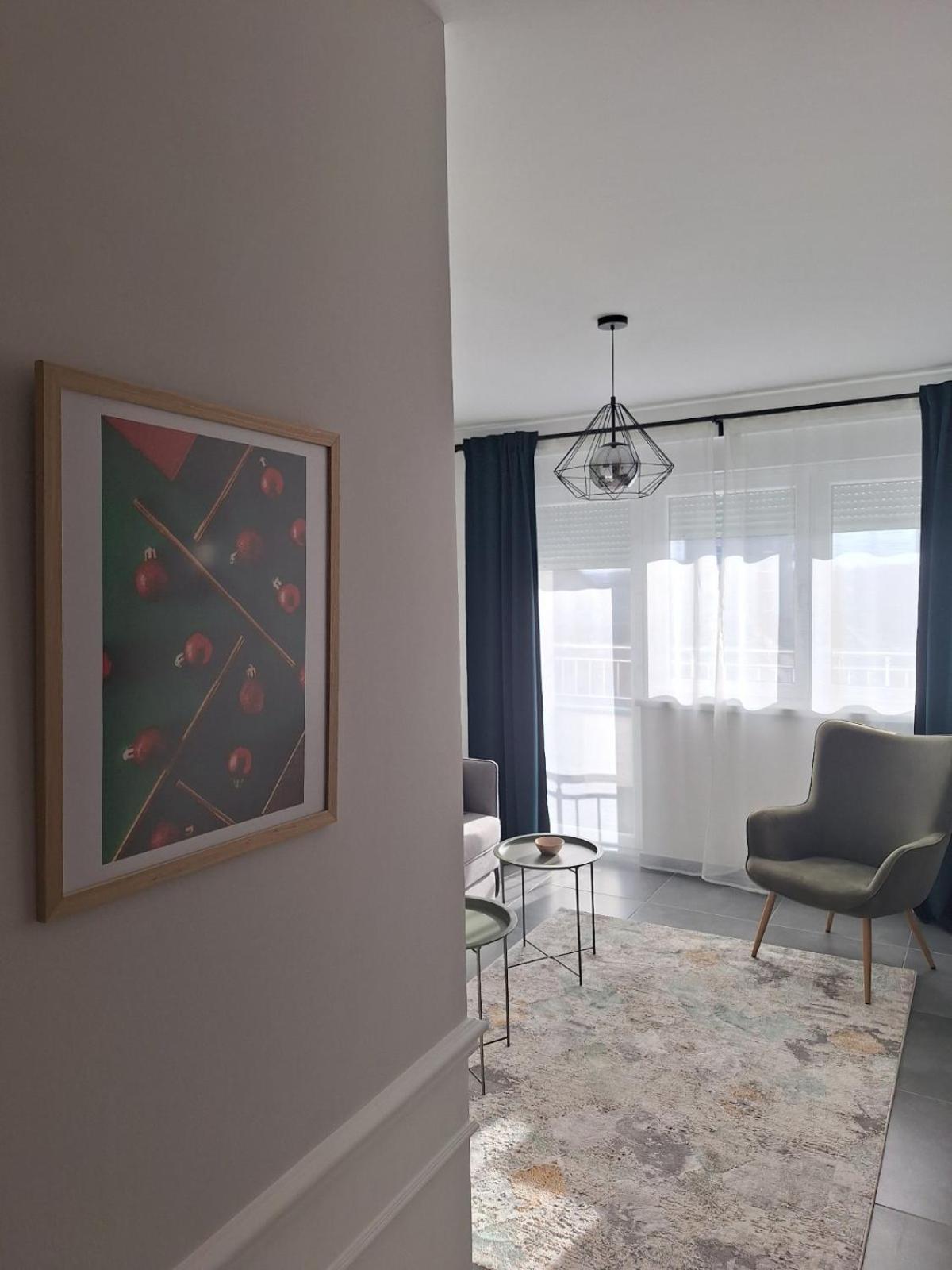 Azimut Apartman Bijeljina Luaran gambar